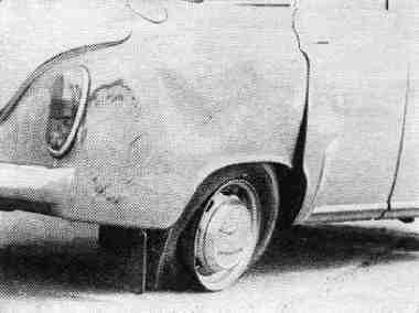 Reifenschaden nach &Uuml;berschlag