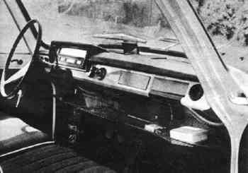 Armaturenbrett mit Ablagenetz